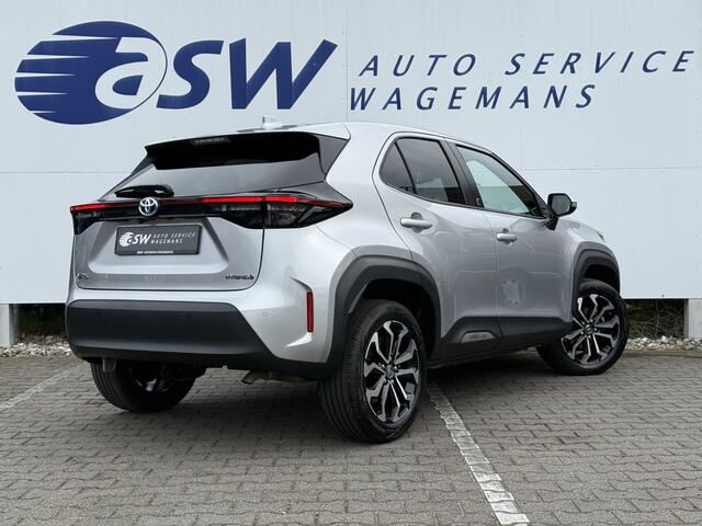 Toyota YARIS Cross 1.5 Hybrid Team D | ACC | CarPlay | Keyless | LED