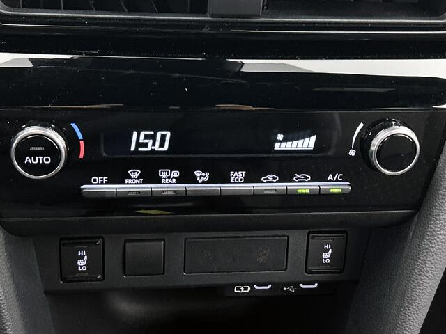 Toyota YARIS Cross 1.5 Hybrid 115 First Edition Comfort Pack | BTW Voertuig | NL Auto | Stoel+Stuurverwarming | Dodehoekdetectie | Parkeersensoren Voor+Achter | Cruise Control Adaptive | Climate Control | Apple CarPlay/Android Auto |