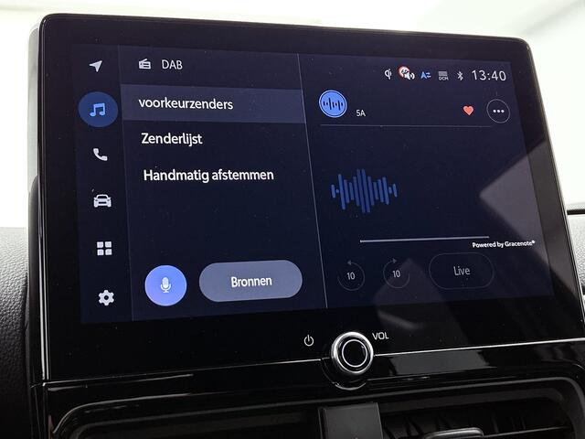 Toyota YARIS Cross 1.5 Hybrid 115 Dynamic Comfort pack | BTW Voertuig | Dodehoek detectie | Stoel+Stuurverwarming | Parkeersensoren voor+achter | draadloze lader telefoon | Cruise Control Adaptive | Climate Control | Apple CarPlay/Android Auto |