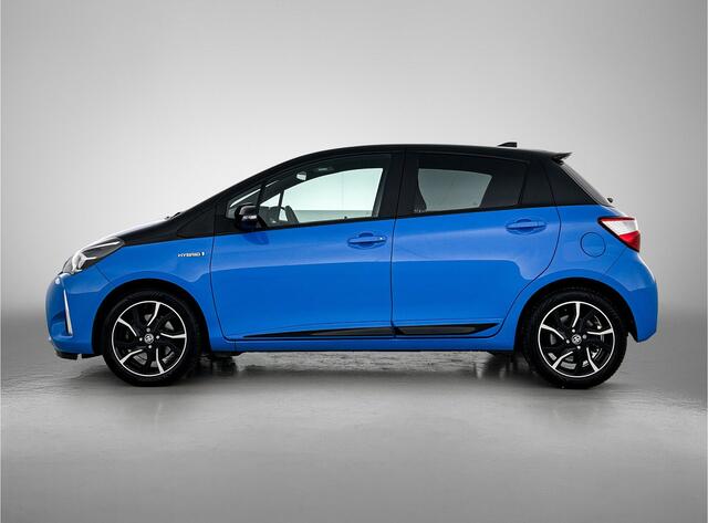 Toyota YARIS 1.5 Hybrid SkyBlue | Panoramadak | Navi
