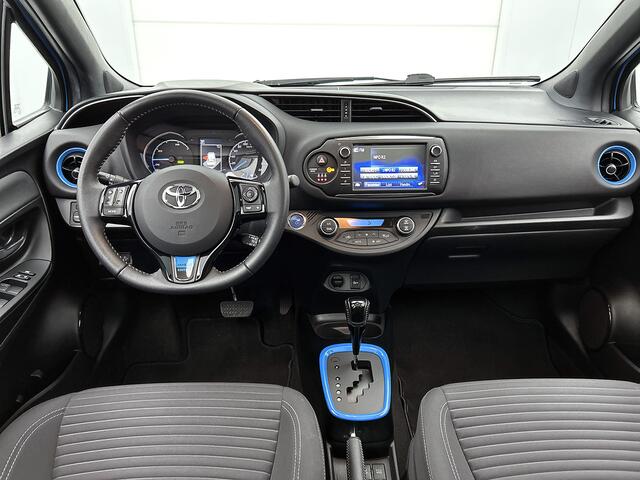 Toyota YARIS 1.5 Hybrid SkyBlue | Panoramadak | Navi