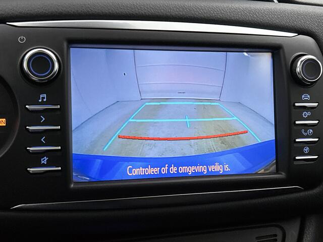Toyota YARIS 1.5 Hybrid SkyBlue | Panoramadak | Navi