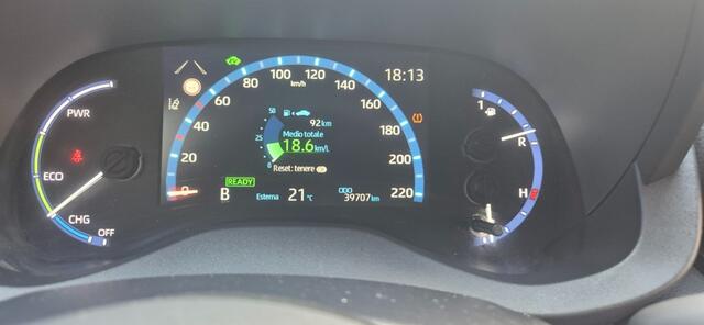 Toyota YARIS MXP 1.5 hybrid