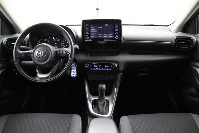 Toyota YARIS 1.5 Hybrid Active Trekhaak | Adaptieve Cruise Control | Climate Control | Lichtsensor | Automaat |