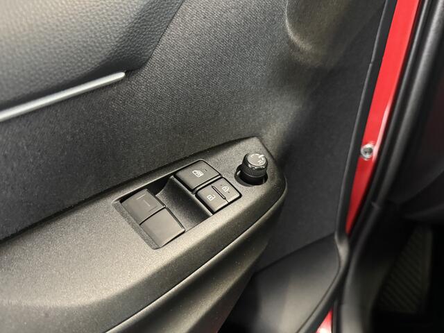 Toyota YARIS 1.5 Hybrid Active | Origineel NL | Lage KM-stand | All Seasons |