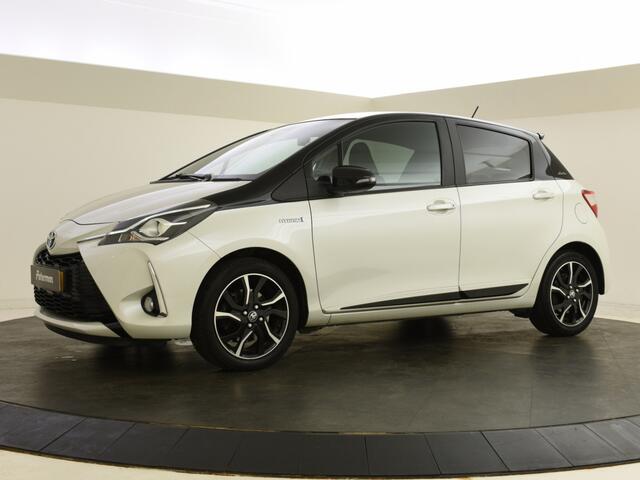 Toyota YARIS 1.5 Hybrid Bi-Tone | Navigatie | Keyless | Stoelverwarming