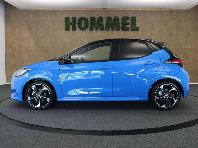 Toyota YARIS 1.5 Hybrid 130 Launch Edition - ORIGINEEL NEDERLANDSE AUTO - AFKOMSTIG VAN 1E EIGENAAR - DEELS LEDEREN BEKLEDING - PARKEERSENSOREN VOOR/ ACHTER - NAVIGATIE - HEAD UP DISPLAY - STUUR EN STOELVERWARMING - 17 INCH LICHT METALEN VELGEN - JBL AUDIO - DODEHOEK 