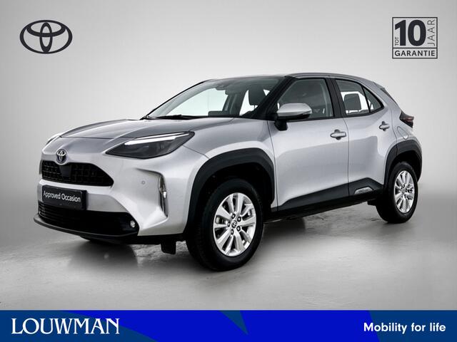 Toyota YARIS Cross 1.5 Hybrid Business Plus ACC | PDC V+A | Camera | Clima | Navi | LMV |