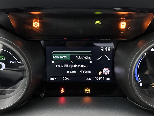 Toyota YARIS Cross 1.5 Hybrid Business Plus ACC | PDC V+A | Camera | Clima | Navi | LMV |