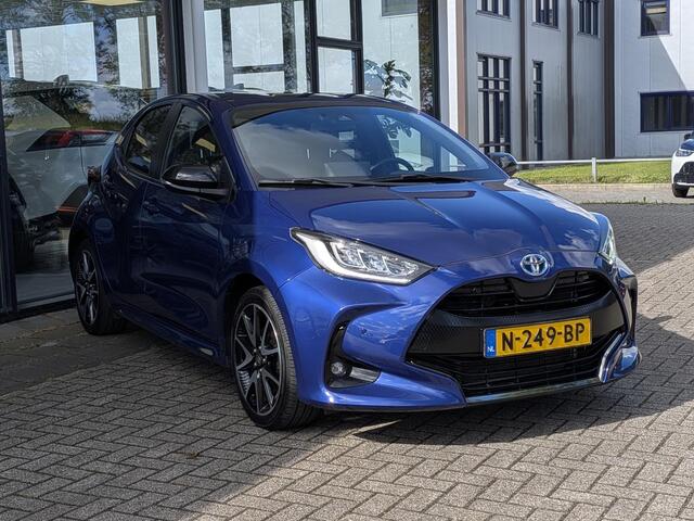 Toyota YARIS 1.5 Hybrid Executive | Trekhaak | Stoelverw. | Leer | Dodehoek | PDC V+A | Camera | Keyless | Carplay