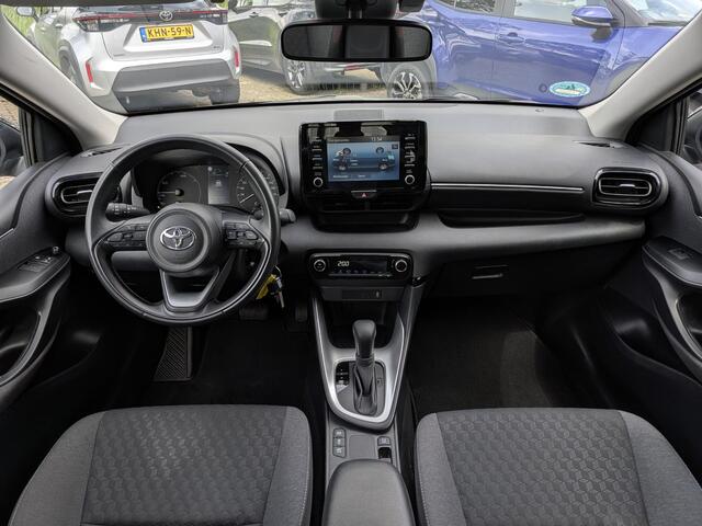Toyota YARIS 1.5 Hybrid Active | Afn. Trekhaak | All-season | Camera | Adapt. Cruise | Carplay | Climate