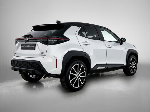 Toyota YARIS Cross 1.5 Hybrid GR Sport Limited | BTW voertuig | Head-Up Display | Dodehoek detectie | Stoelverwarming | Parkeersensoren voor+achter | Navigatie | Apple CarPlay/Android auto | Cruise Control Adaptive |