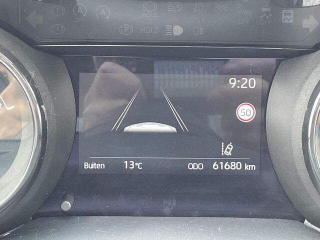 Toyota YARIS 1.5 Hybrid Launch Edition **PANORAMADAK/ JBL AUDIO/ DODE HOEK DETECTIE**