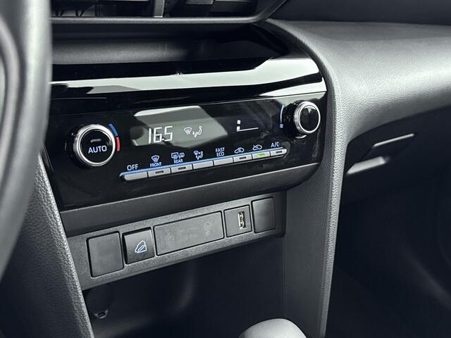 Toyota YARIS Cross AWD 1.5 Hybrid Dynamic | 17" Lichtmetalen velgen | Apple Carplay-Android Auto |