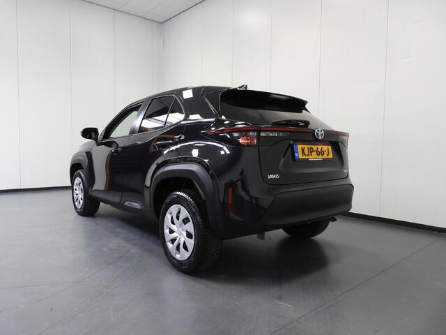 Toyota YARIS Cross 1.5 Hybrid Active NAVI-APP/CAMERA/CLIMA/ADAPT.CRUISE!