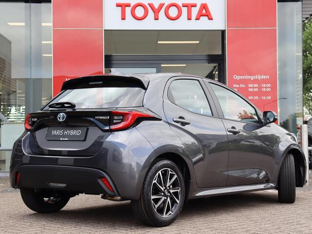 Toyota YARIS 1.5 Hybrid Dynamic | Nieuw, uit voorraad leverbaar met ¤3.500,- Van Ekris Voorraadpremie