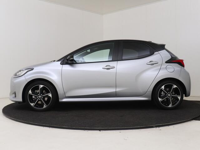 Toyota YARIS 1.5 Hybrid 130 Launch Edition | Dealer onderhouden | JBL | Head-Up Display | Dodehoek detectie | stoel+stuurverwarming | Parkeersensoren voor+achter | Apple CarPlay/Android auto | Cruise Control Adaptive |