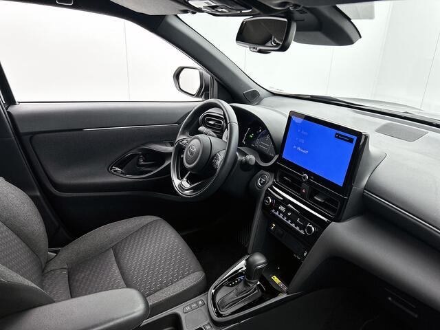 Toyota YARIS Cross 1.5 Hybrid 115 Dynamic Comfort Pack | BTW voertuig | Dodehoek detectie | Stoel+stuurverwarming | Parkeersensoren voor+achter | Draadloze telefoonlader | Apple CarPlayAndroid auto | Cruise control adaptive |