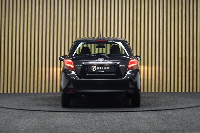 Toyota YARIS 1.0 VVT-i Comfort | Camera | Airco | All-season Banden