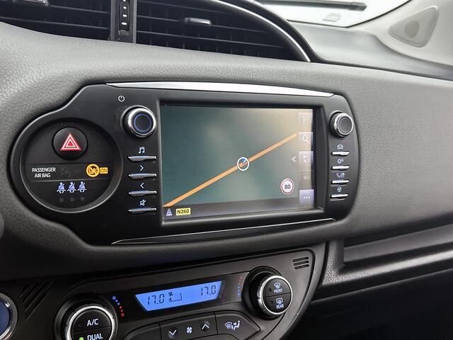Toyota YARIS 1.5 Hybrid Dynamic | Dealer onderhouden | Navigatie | DAB | Cruise Control | Climate control | Achteruitrijcamera