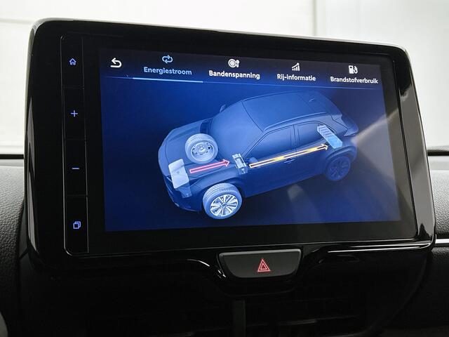 Toyota YARIS Cross 1.5 Hybrid First Edition + | BTW voertuig | Dodehoek detectie | Stoel+stuurverwarming | Elektrische achterklep | Parkeersensoren voor+achter | Draadloze telefoonlader | Apple CarPlay/Android Auto |
