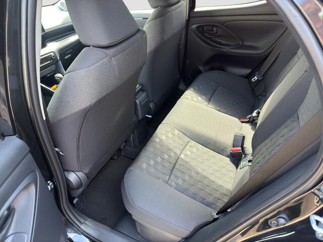 Toyota YARIS 1.5 Hybrid 115 Dynamic | Nieuw | LMV | Camera