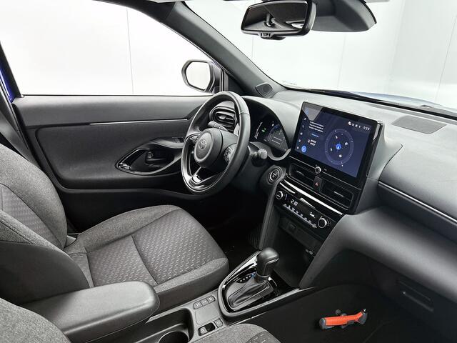Toyota YARIS Cross 1.5 Hybrid 115 First Edition | BTW voertuig | Apple CarPlay/Android Auto | Cruise control Adaptive | Climate Control | Achteruitrijcamera |