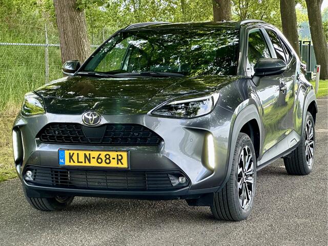 Toyota YARIS Cross 1.5 Hybrid 115 Dynamic | Rijklaarprijs! | Automaat | Carplay | Stoel en stuurverwarming | LED | ACC | Keyless | Camera
