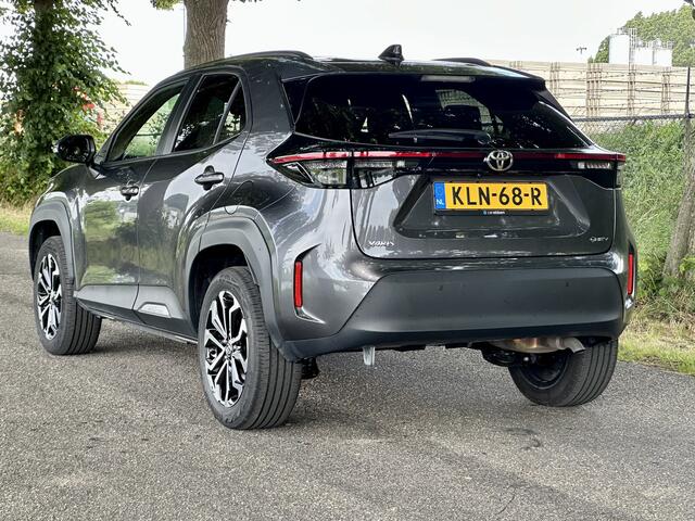 Toyota YARIS Cross 1.5 Hybrid 115 Dynamic | Rijklaarprijs! | Automaat | Carplay | Stoel en stuurverwarming | LED | ACC | Keyless | Camera