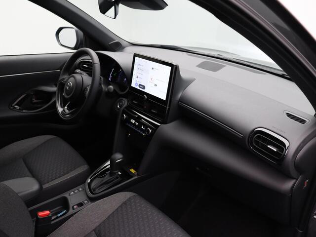 Toyota YARIS Cross 1.5 Hybrid 130 Dynamic | Stoelverwarming | Stuurwielverwarming | Apple Carplay & Android Auto | 10 jaar garantie |
