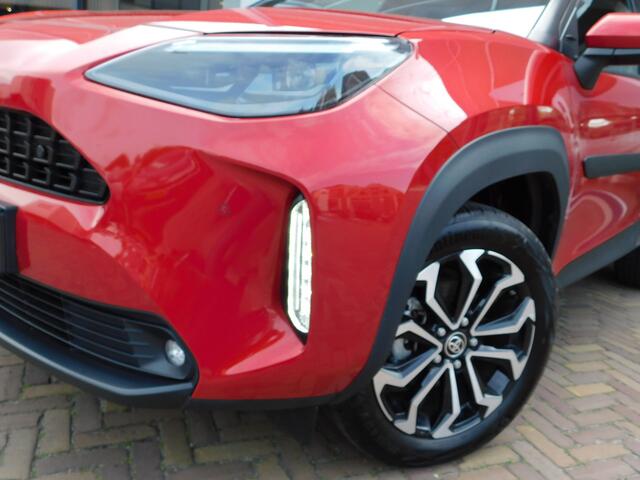 Toyota YARIS Cross 1.5 Hybrid 115 First Edition Comfort Pack | Trekhaak