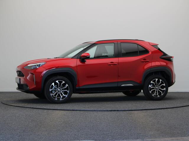 Toyota YARIS Cross 1.5 Hybrid 130 Dynamic | Stoelverwarming | Stuurwielverwarming | Apple Carplay & Android Auto | 10 jaar garantie |