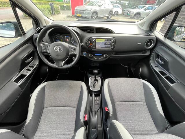 Toyota YARIS 1.5 Hybrid Y20 Exclusive Edition - Dealerond. | Navi | Climate | Cam.