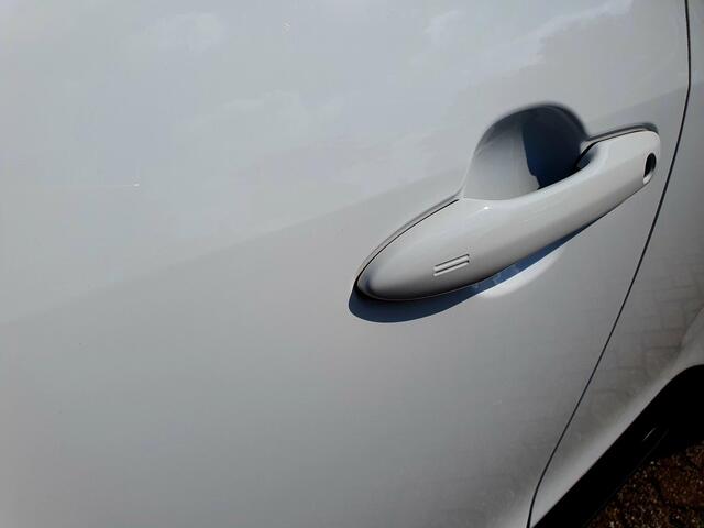 Toyota YARIS Cross 1.5 Hybrid 115 First Edition All-in prijs!