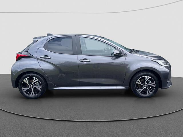 Toyota YARIS 1.5 Hybrid 115 Dynamic Achteruitrijcamera | Stoelverwarming | Climate Control