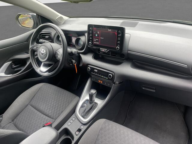 Toyota YARIS 1.5 Hybrid 115 Business