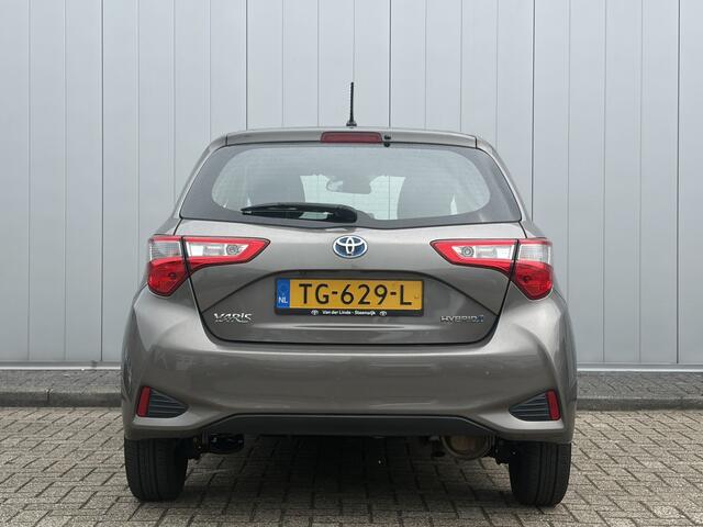 Toyota YARIS 1.5 Hybrid Design NL Auto Dealer Onderhouden Navi Clima Cruise Carplay