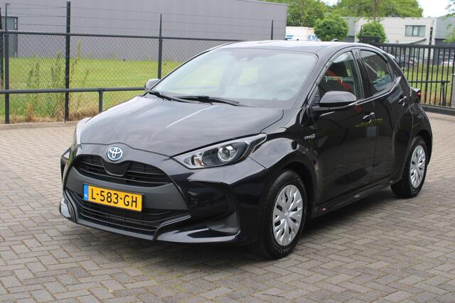 Toyota YARIS 1.5 Hybrid Active AppleAndroid/Adaptive/Camera NL Auto!!