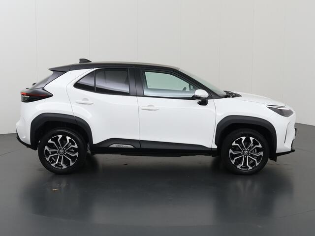 Toyota YARIS Cross 1.5 Hybrid First Edition | LED | Navigatie | Parkeercamera | Apple Carplay/Android Auto | DAB | Climate Control | Cruise Control Adaptief |