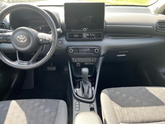 Toyota YARIS 1.5 Hybrid 115 Dynamic | All-in prijs | Automaat | Parkeersensoren | Dode hoek waarschuwing | Apple/android auto