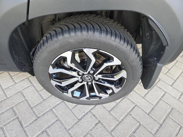 Toyota YARIS Cross 1.5 Hybrid 115 Business Plus