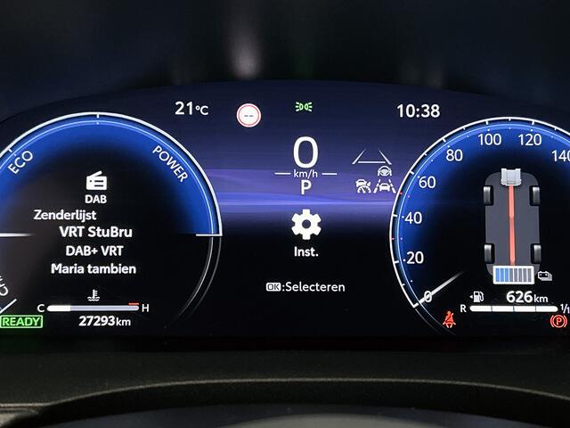 Toyota YARIS 1.5 Hybrid 130 Executive | BTW voertuig | Stuur+stoelverwarming | dodehoek detectie | Parkeersensoren voor+achter | Draadloze telefoonlader | Apple CarPlay/Android auto |
