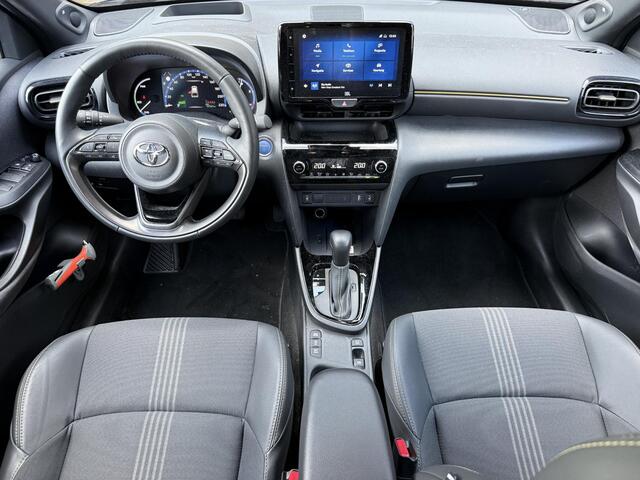Toyota YARIS Cross 1.5 Hybrid Adventure JBL | Head-up display | dodehoekdetectie | 18 inch