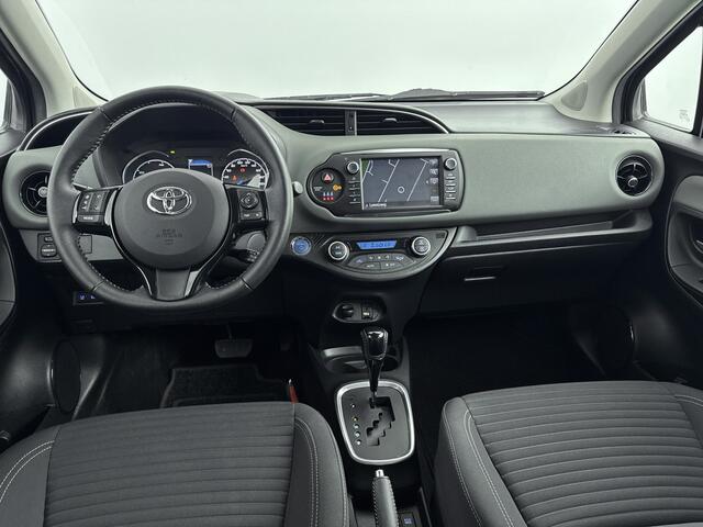 Toyota YARIS 1.5 Hybrid Dynamic | NL-Auto | Navigatie | Onderweg-naar-dealer