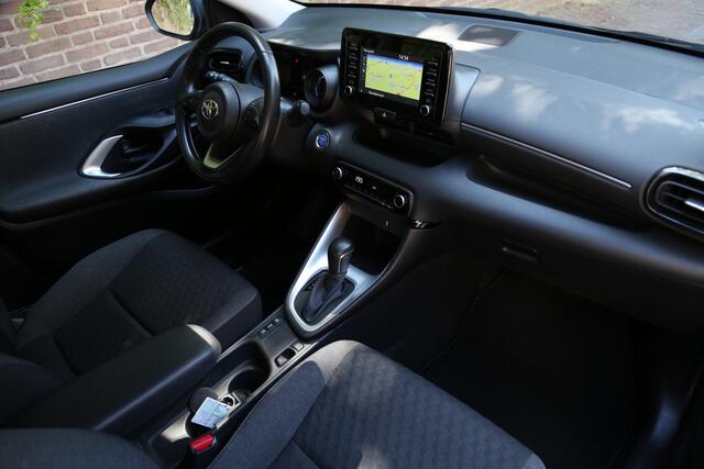 Toyota YARIS 1.5 Hybrid Dynamic Navi Camera ACC Trekhaak