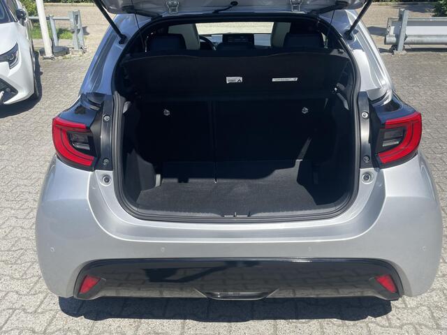 Toyota YARIS 1.5 Hybrid Executive Premium Pack Panoramadak