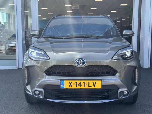 Toyota YARIS Cross 1.5 Hybrid Explore | Trekhaak | Stoelverwarming | Parkeersensoren voor + achter | Elektrische ramen | DAB