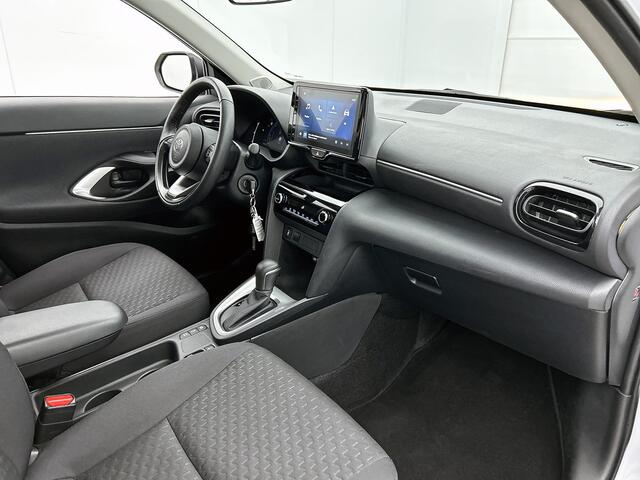Toyota YARIS Cross 1.5 Hybrid 115 Business + | BTW Voertuig | Stoel+stuurverwarming | Apple CarPlay/Android Auto | Cruise Control Adaptive | Climate Control | Achteruitrijcamera |