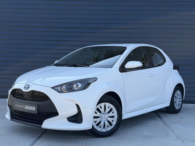 Toyota YARIS 1.5 Hybrid 115 Active CAMERA