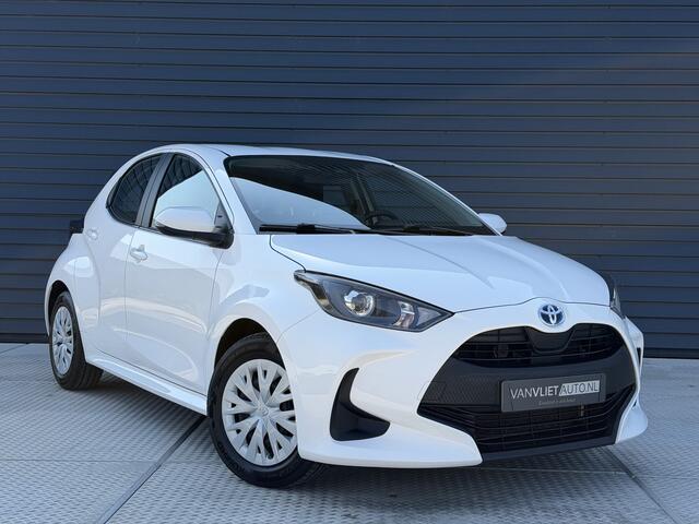 Toyota YARIS 1.5 Hybrid 115 Active CAMERA